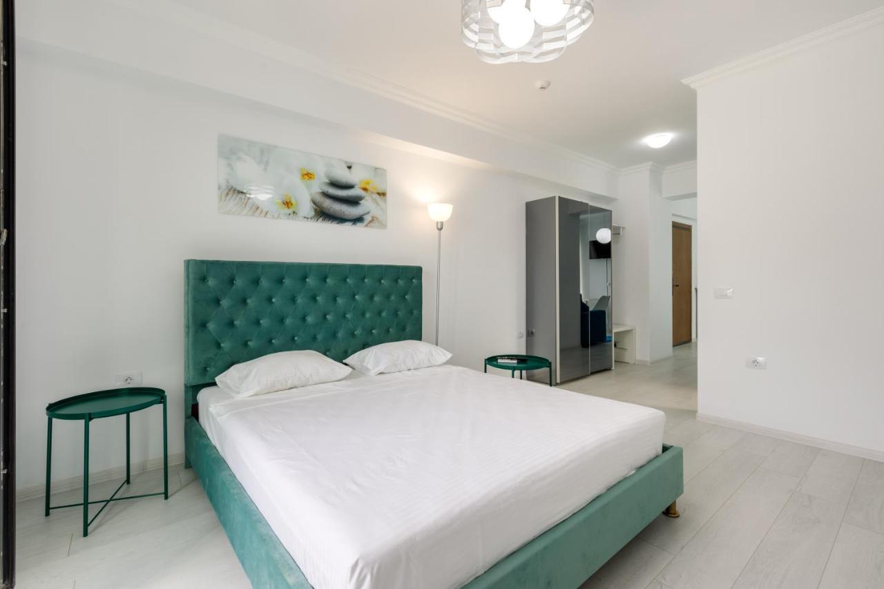 North Club Apartments II Mamaia Exterior photo