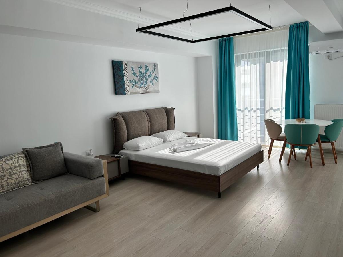 North Club Apartments II Mamaia Exterior photo