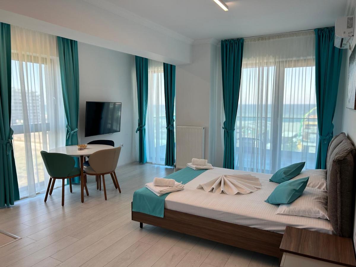 North Club Apartments II Mamaia Exterior photo